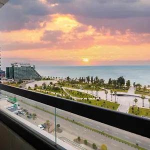 5* Отель The Grandeur